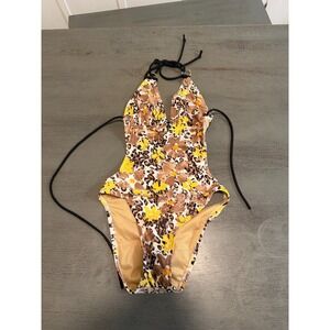 colorful open back LIQUID BLUE one piece swimsuit size medium